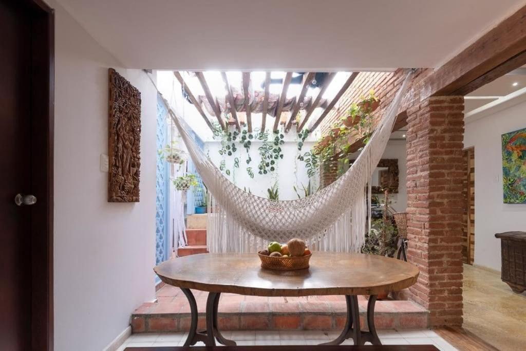 Apartment Charming Old Loft With Jacuzzi!