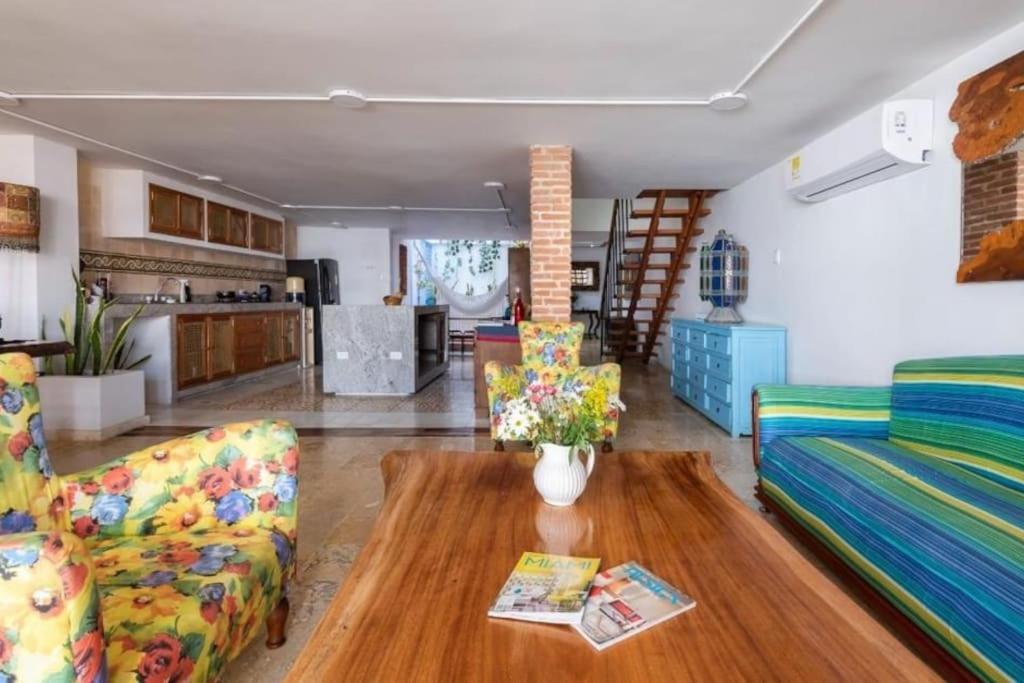Apartment Charming Old Loft With Jacuzzi! *