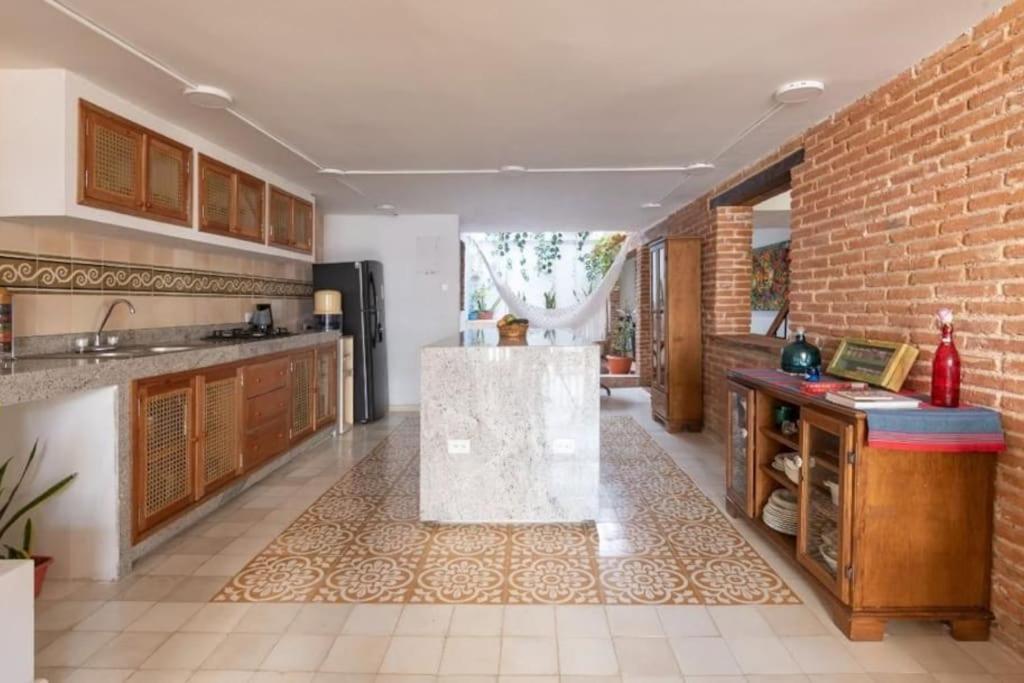 Apartamento Charming Old Loft With Jacuzzi!